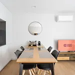 Guestready - Urban Chic In