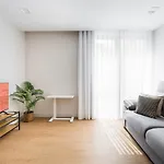 Guestready - Urban Chic In *